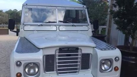 Land Rover LR3 • 2009 • 127,000 km