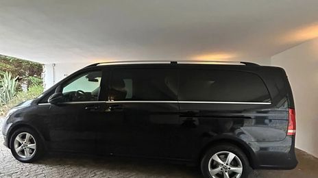 Mercedes-Benz 200 - 300 • 2019 • 203,783 km