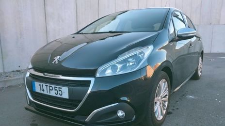 Peugeot 2008 • 2017 • 163,000 km