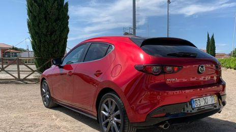 Mazda 3 • 2019 • 56,850 km