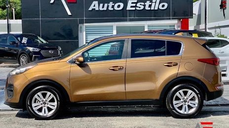 Kia Sportage • 2017 • 1,111,111,111 km