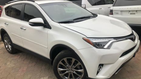 Toyota RAV4 • 2018 • 50,000 km