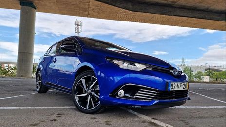 Toyota Auris • 2018 • 30,000 km