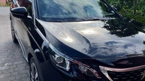 Peugeot 3008 • 2017 • 38,000 km
