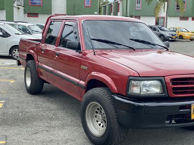 Mazda B2500 • 1998 • 280 km