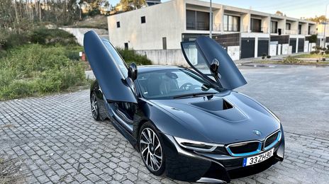 BMW 328i • 2016 • 90,000 km