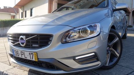 Volvo V60 • 2015 • 19,000 km