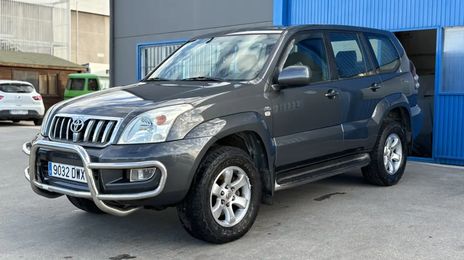 Toyota Land Cruiser • 2006 • 186,000 km