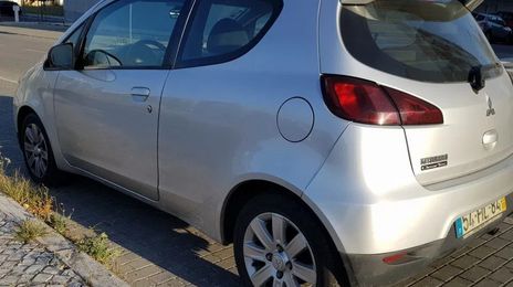 Mitsubishi Colt • 2009 • 145,000 km