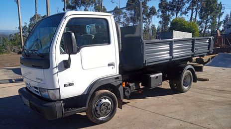 Nissan Cabstar E - T • 2005 • 50,000 km
