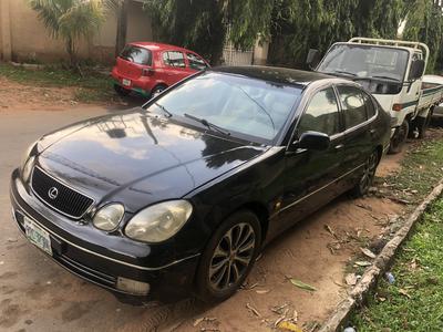 Lexus GS 300 • 2004 • 255,000 km
