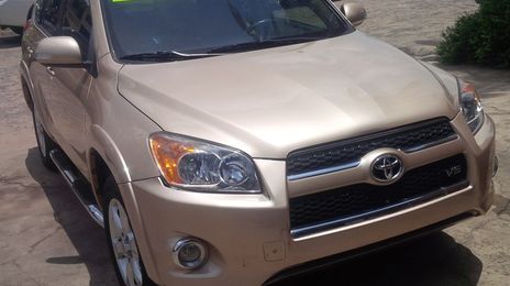Toyota RAV4 • 2013 • 32 km