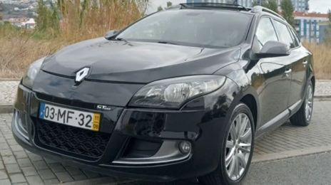 Renault Mégane • 2011 • 230,000 km