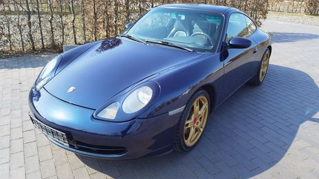 Porsche 911 Carrera • 1998 • 182,000 km
