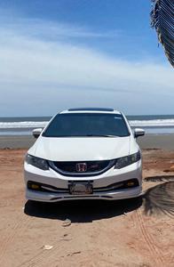 Honda Civic • 2015 • 68 km