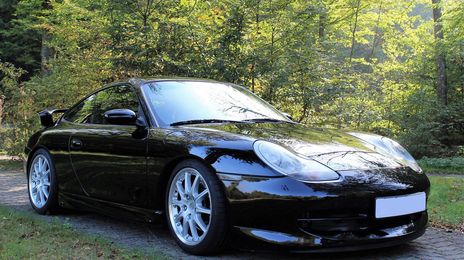 Porsche 911 • 2000 • 117,890 km