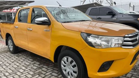 Toyota Hilux • 2016 • 54 km