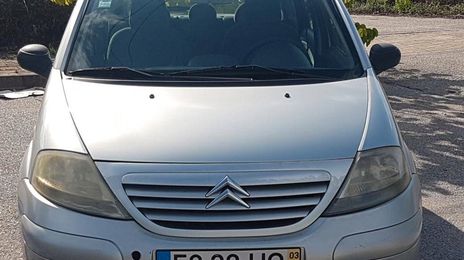Citroën C3 • 2003 • 200,000 km