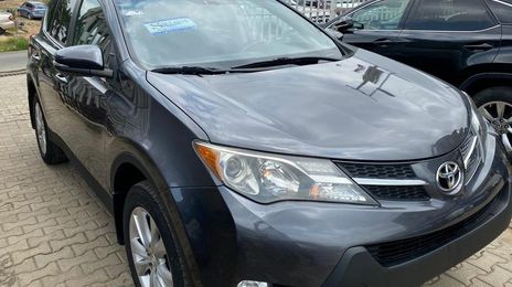 Toyota RAV4 • 2016 • 50,000 km