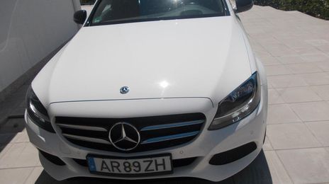 Mercedes-Benz 200 - 300 • 2017 • 169,999 km
