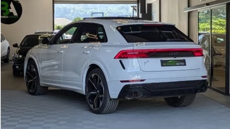 Audi RS Q8 • 2020 • 78,990 km