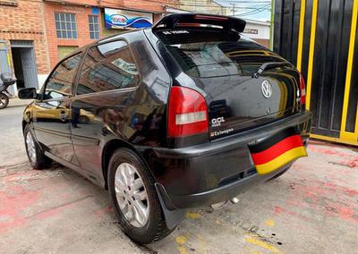 Volkswagen Gol • 2005 • 111,000 km
