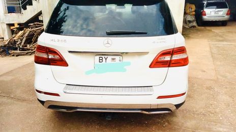 Mercedes-Benz ML350 • 2013 • 82,928 km