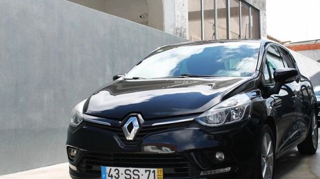 Renault Clio • 2017 • 113,000 km