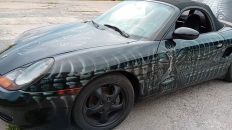 Porsche Boxster • 1998 • 188,000 km