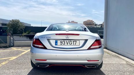 Mercedes-Benz SLC • 2018 • 40,000 km