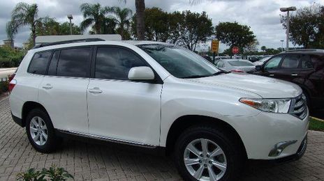 Toyota Highlander • 2012 • 11,795 km