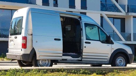 Ford Transit • 2006 • 250,000 km