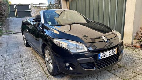 Renault Mégane CC • 2010 • 145,000 km
