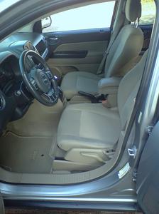 Jeep Compass • 2014 • 180,000 km