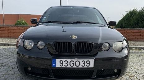 BMW 328i • 2004 • 270,000 km