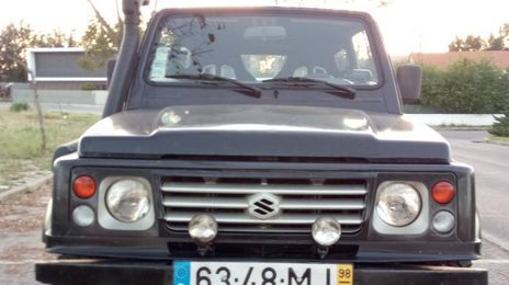 Suzuki Samurai • 1998 • 97,000 km