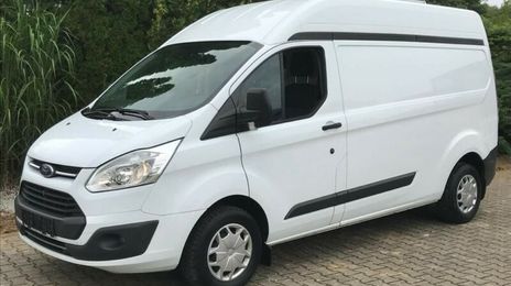 Ford Transit Custom • 2018 • 82,500 km
