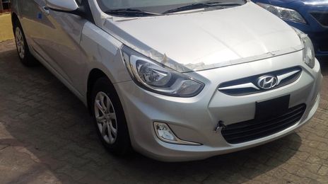Hyundai Accent • 2014 • 3 km