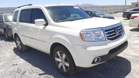 Honda Pilot • 2014 • 12 km