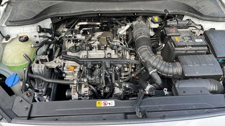 Hyundai Kona • 2017 • 92,000 km