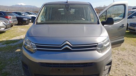 Citroën Berlingo • 2021 • 60,000 km