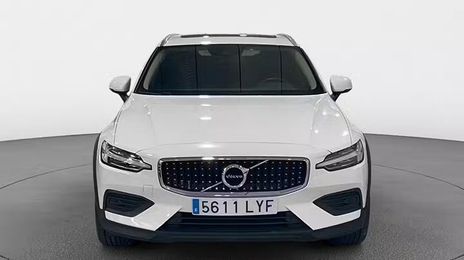 Volvo V60 Cross Country • 2022 • 72,673 km