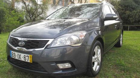 Kia Cee`d SW • 2010 • 130,000 km