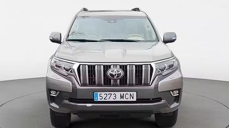Toyota Land Cruiser • 2022 • 116,987 km