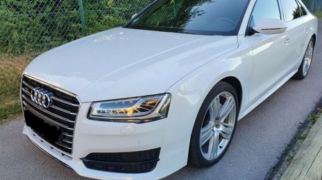 Audi A8 • 2015 • 108,000 km