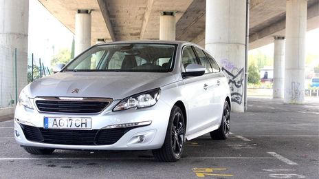 Peugeot 308 • 2016 • 143,000 km