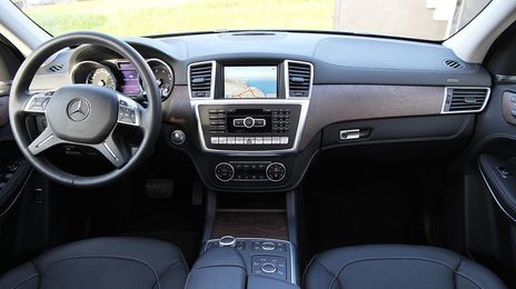 Mercedes-Benz GL • 2014 • 148,000 km