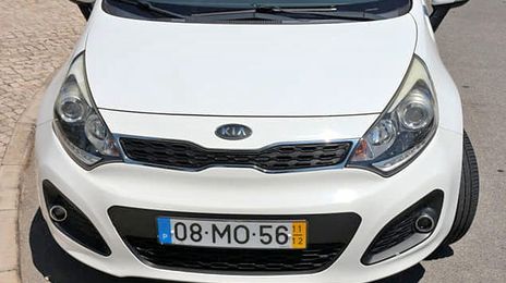 Kia Rio • 2011 • 131,000 km