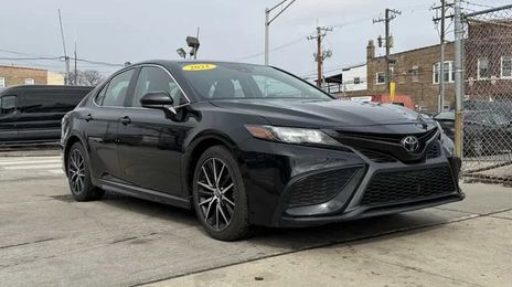 Toyota Camry Hybrid • 2022 • 24,172 km