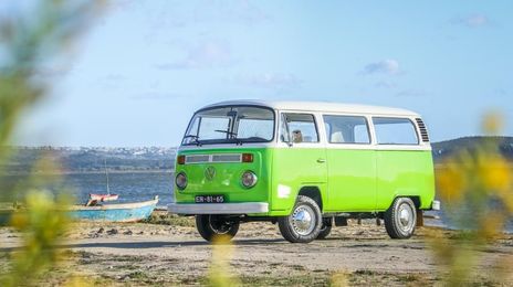 Volkswagen T5 Transporter Shuttle • 1976 • 90,000 km